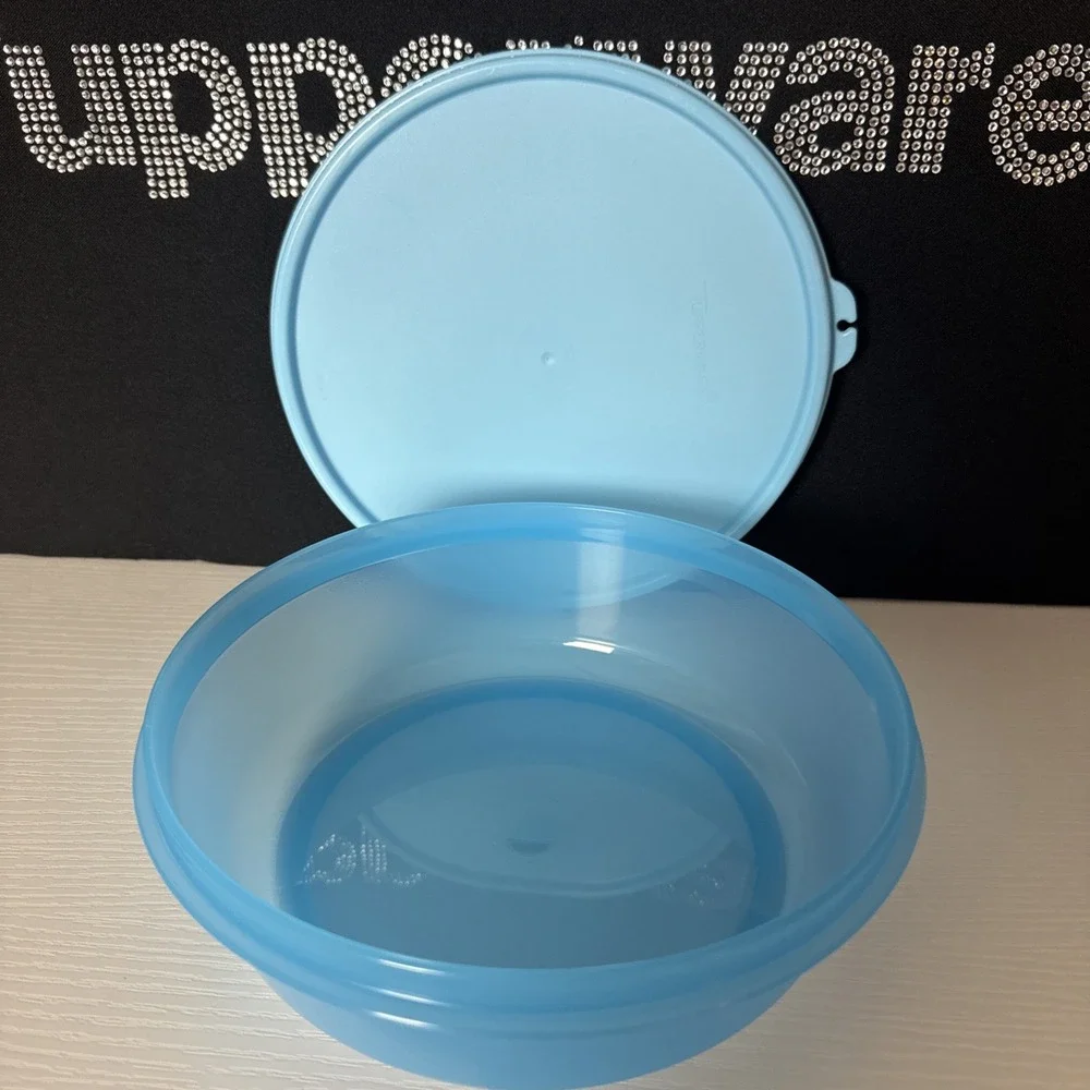 Tupperware lasts freshness